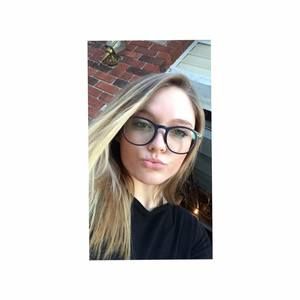 Meet your Posher, Karlie
